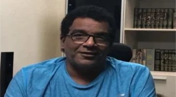 جنازة أحمد عبد الله.. وداع مؤثر لمؤلف فيلم الليمبي والناظر في مسجد السراج بالدقي